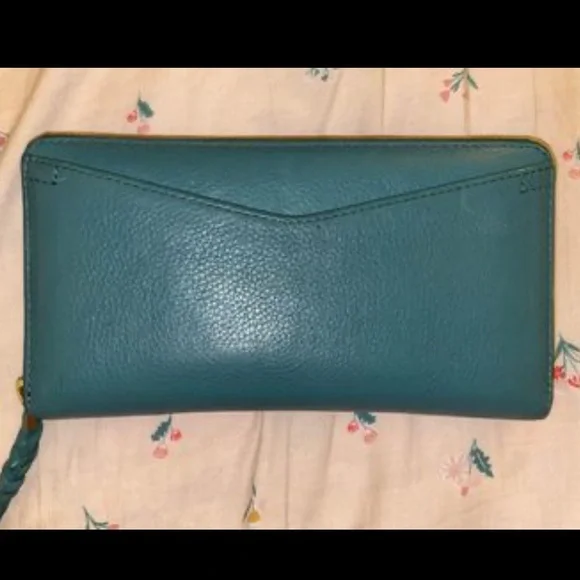 Fossil Wallet - Picture 2 of 3